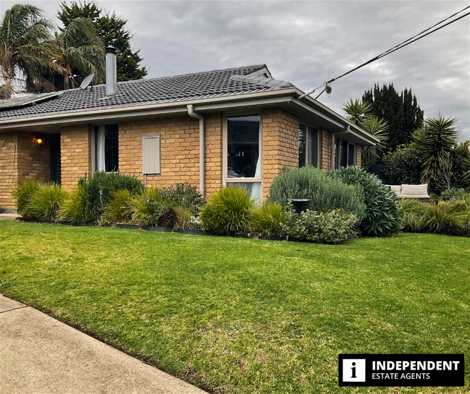 10 Wolsley Ave, Frankston, VIC 3199