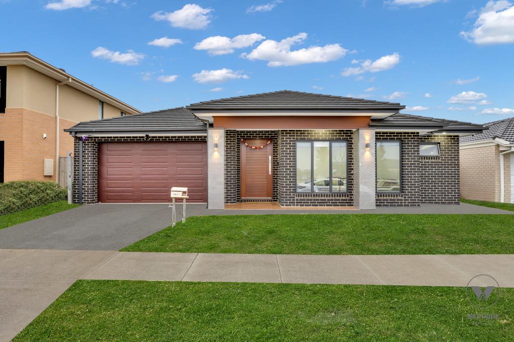 53 HENDERSON DR, TARNEIT, VIC 3029
