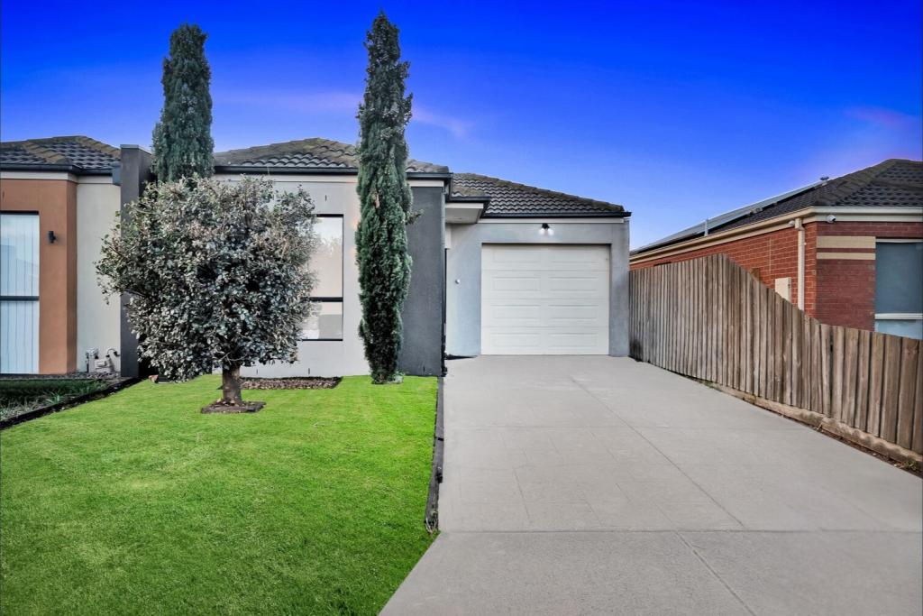 2/18 Vassar Ct, Truganina, VIC 3029