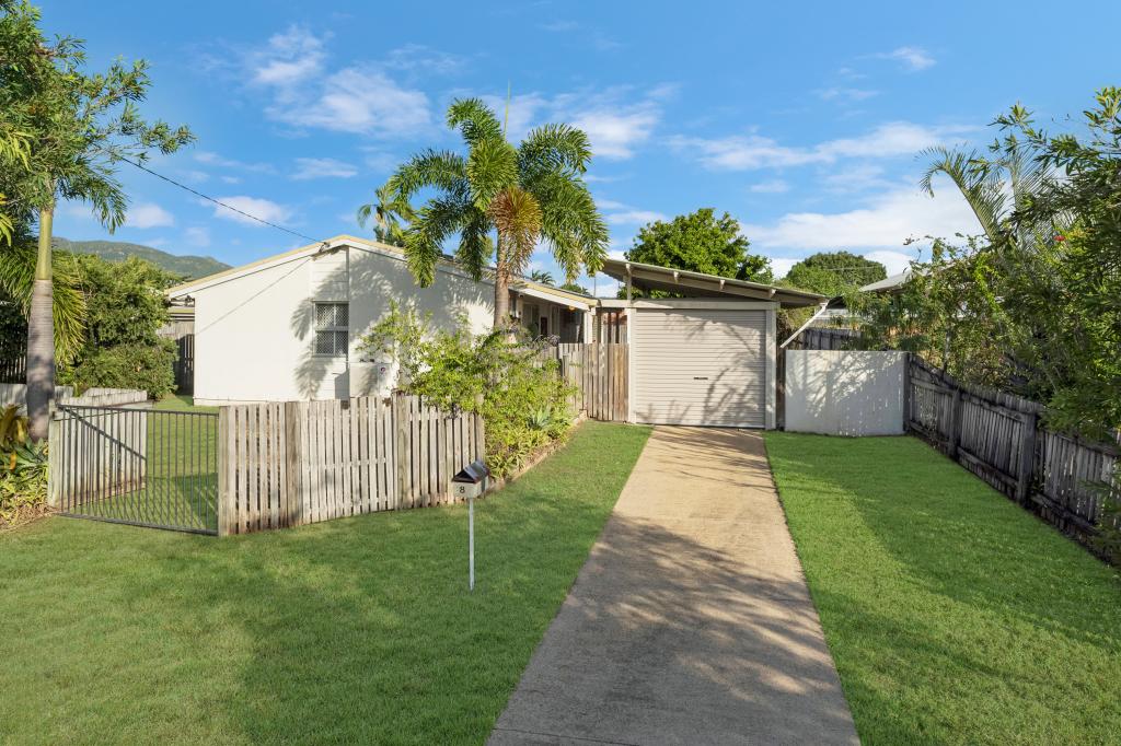 8 Josephine Cres, Rasmussen, QLD 4815