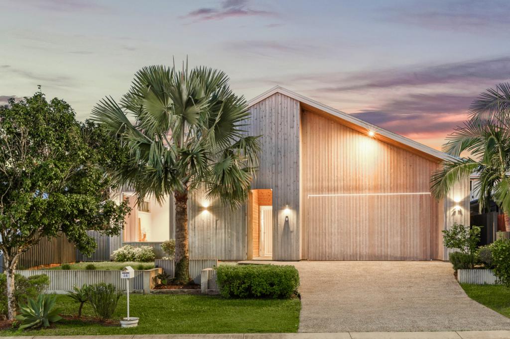 24 Clover Hill Cct, Bangalow, NSW 2479