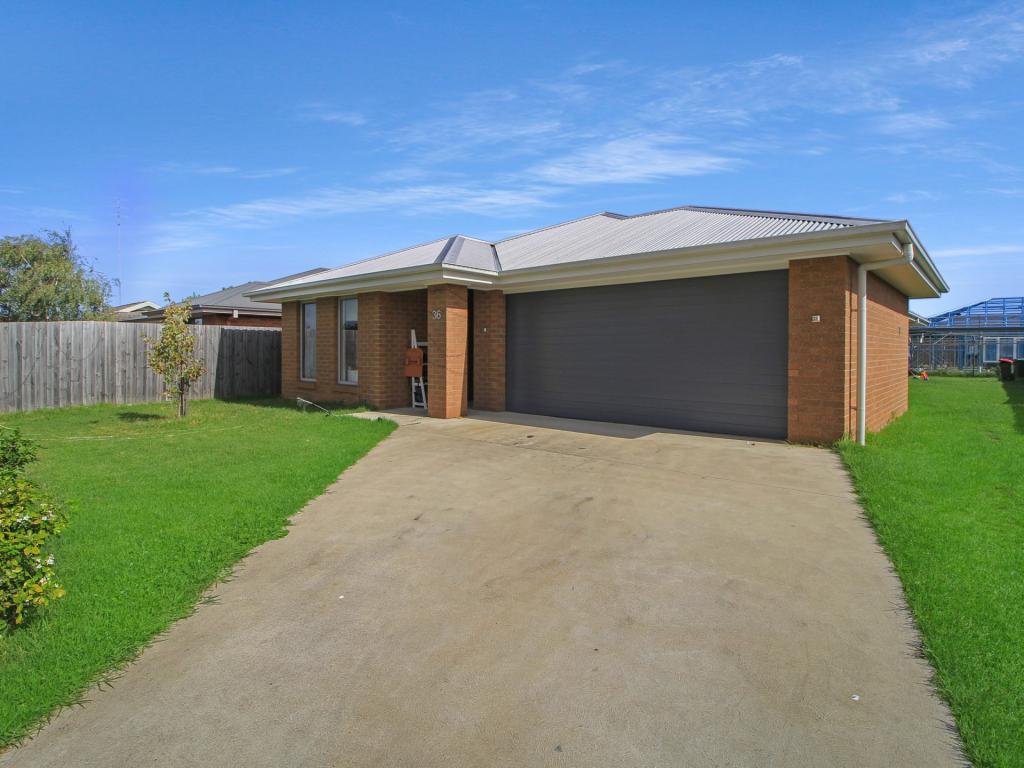 36 Lucknow St, East Bairnsdale, VIC 3875