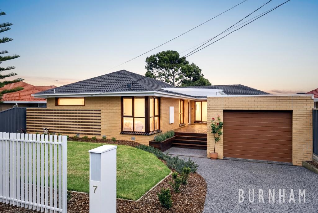 7 Rickard St, Avondale Heights, VIC 3034