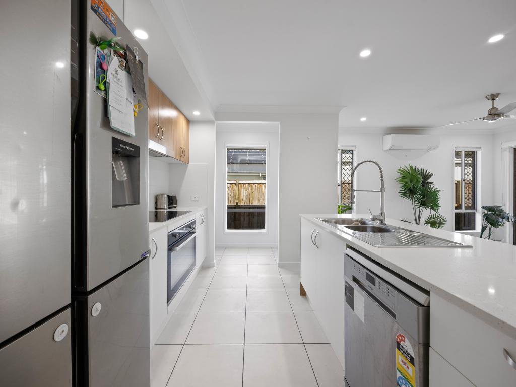 43 Mary Cres, Rosewood, QLD 4340