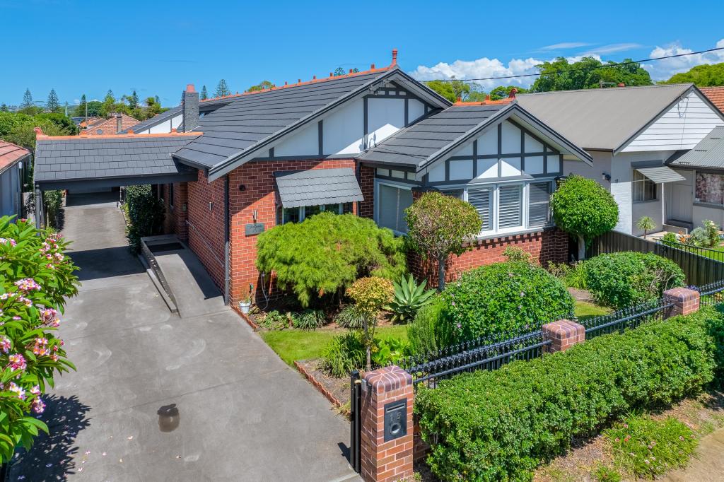 15 Hebburn St, Hamilton East, NSW 2303