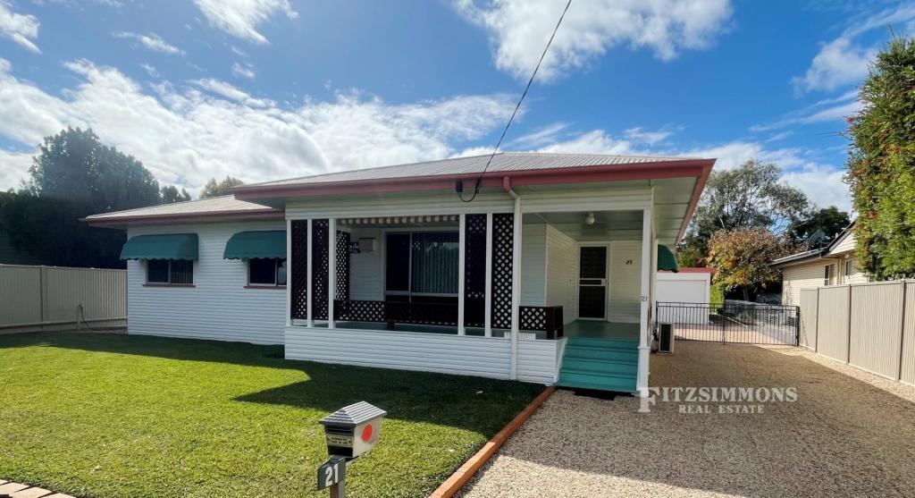 21 Curtis St, Dalby, QLD 4405