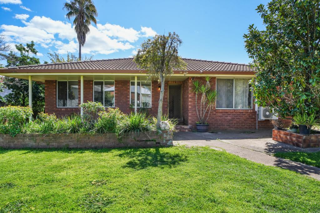 22 Maughan St, Wellington, NSW 2820