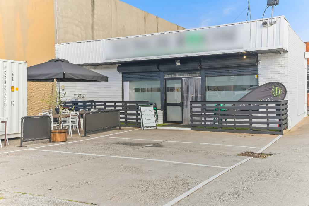 13 HAWKER ST, AIRPORT WEST, VIC 3042