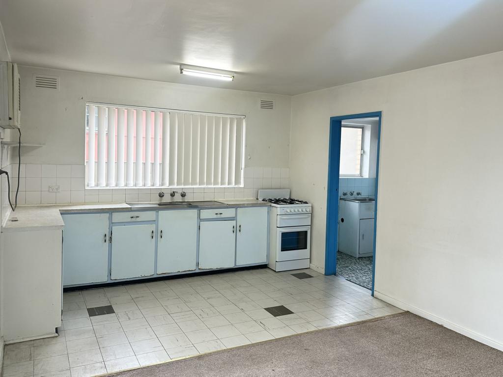 1/1 KOOKORA ST, GRIFFITH, NSW 2680