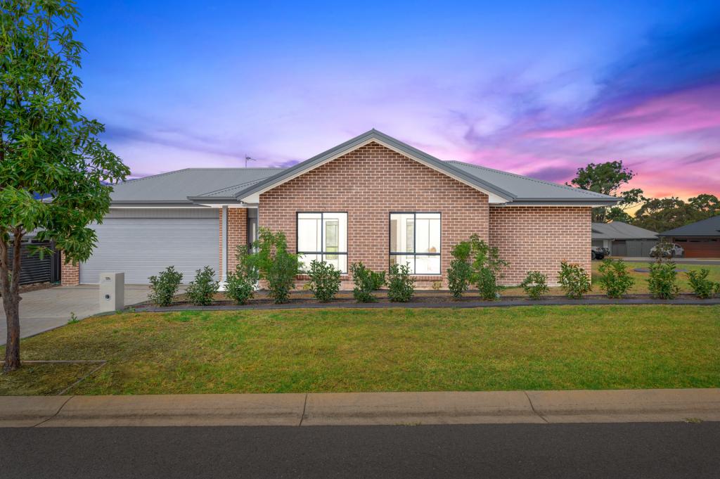 12b Turnberry Ave, Cessnock, NSW 2325