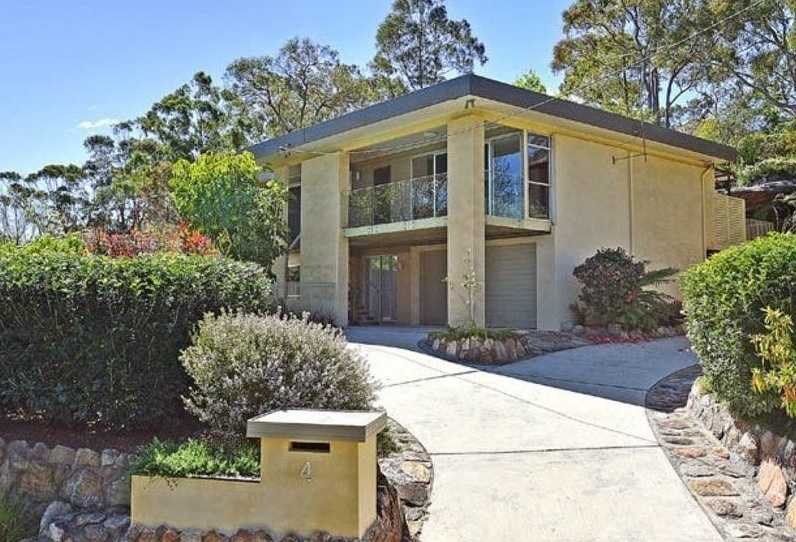 4 Janita Cres, Mount Colah, NSW 2079