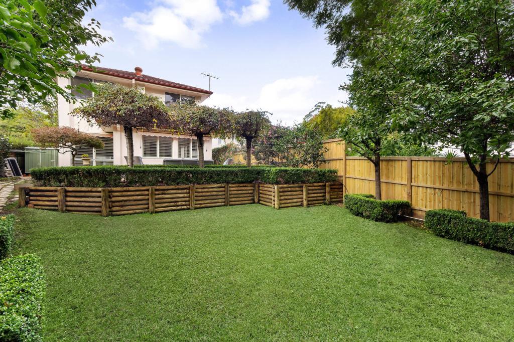 1 Cates Pl, St Ives, NSW 2075