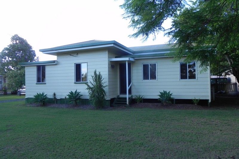 77 Hume St, Pittsworth, QLD 4356