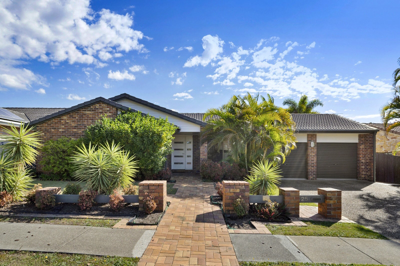 25 Eisenhower St, Stretton, QLD 4116