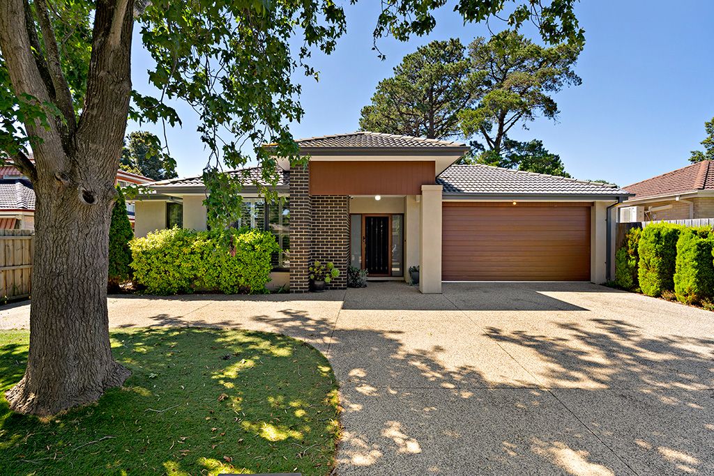 71 Karingal Dr, Frankston, VIC 3199