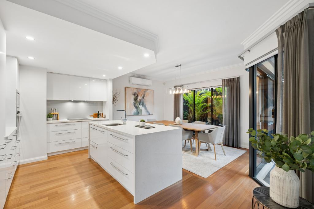 5 Wilmot Bend, Madeley, WA 6065