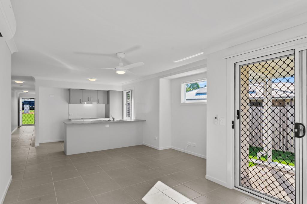 16A FORTUNE CT, SOUTHSIDE, QLD 4570