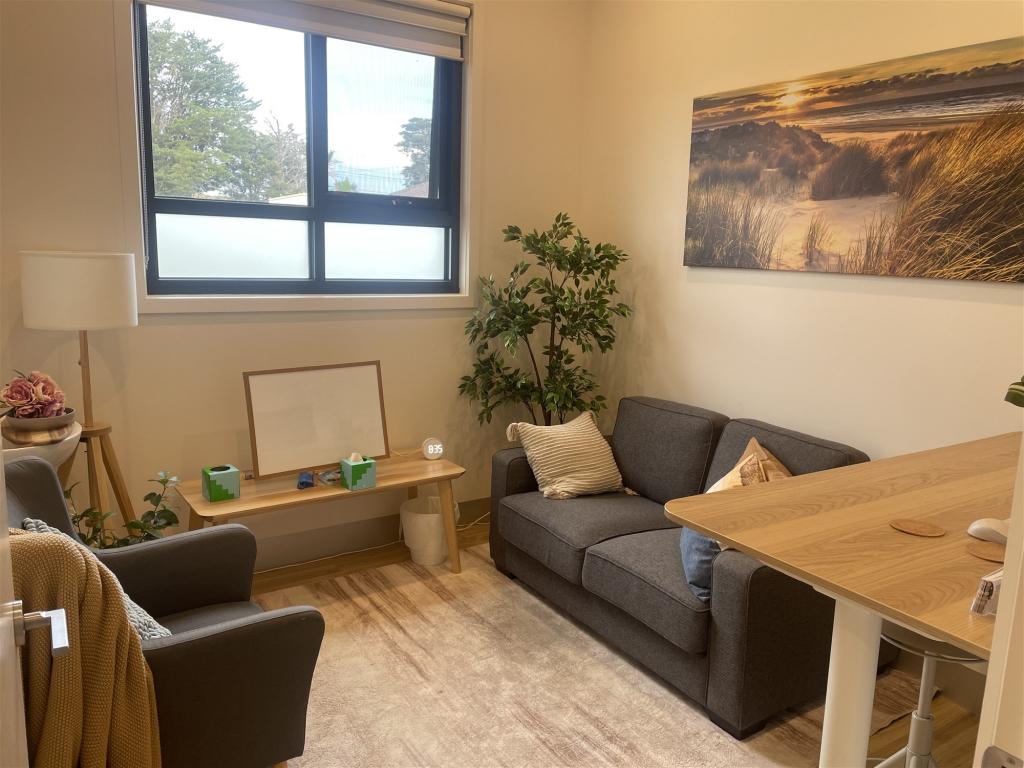 2/280-282 Belgrave Hallam Rd, Narre Warren North, VIC 3804