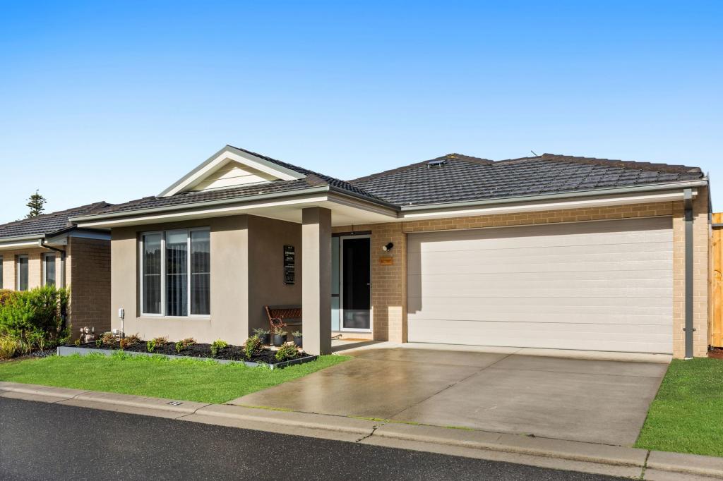 32 Cabernet Dr, Somerville, VIC 3912