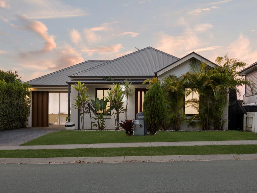 29 Aspect Tce, Springfield Lakes, QLD 4300