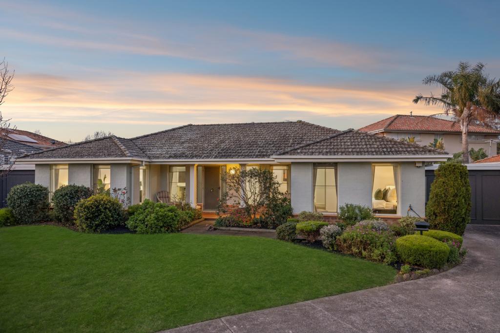 62 Albert Pl, Dingley Village, VIC 3172