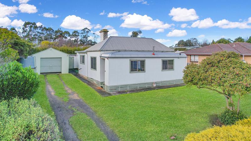 232 Hopkins Hwy, Warrnambool, VIC 3280