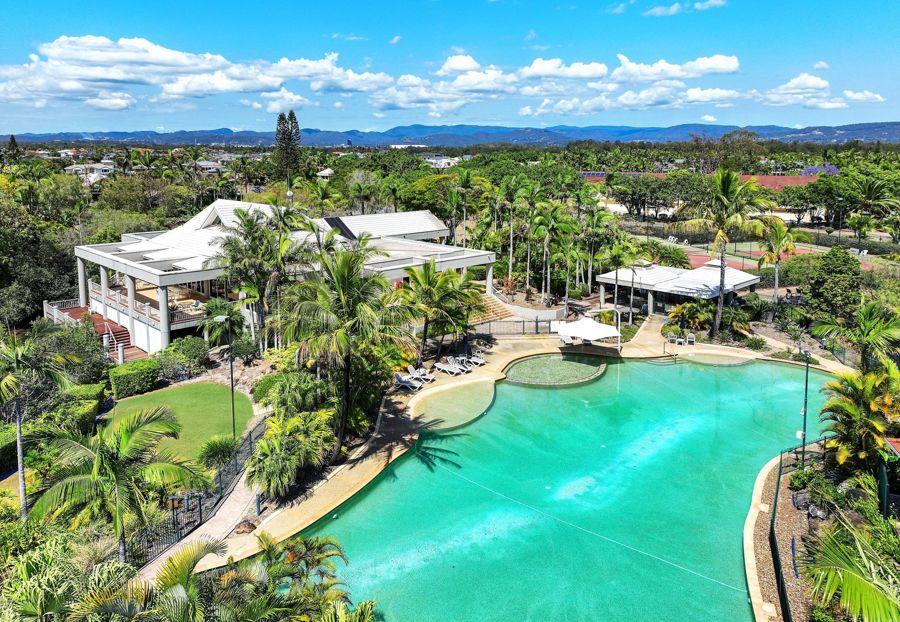 165/125 Santa Cruz Bvd, Clear Island Waters, QLD 4226