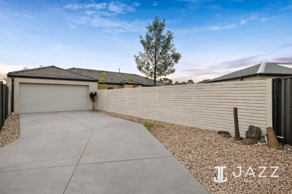 9 Sandra Ct, Point Cook, VIC 3030