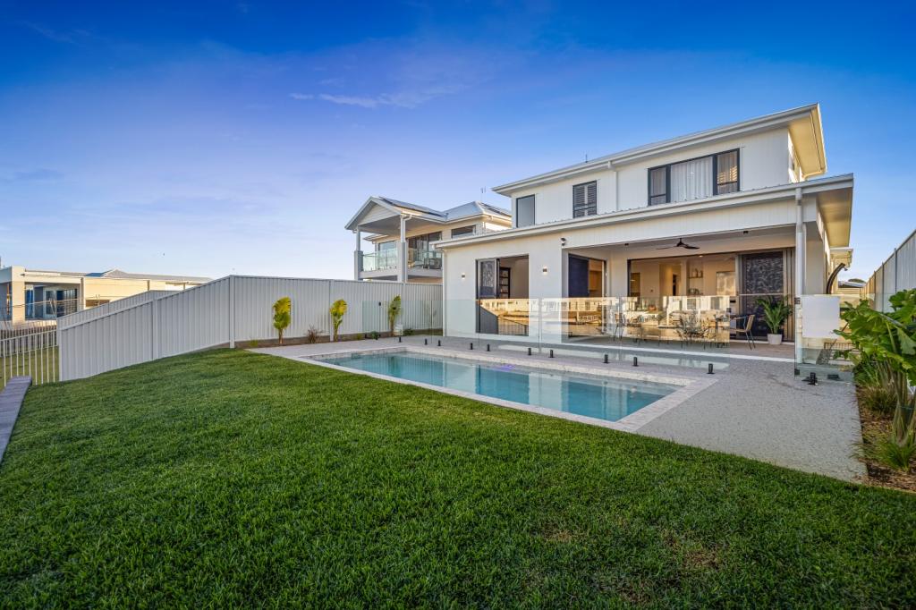 84 Maclamond Dr, Pelican Waters, QLD 4551