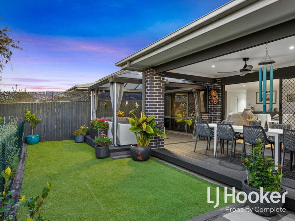 26 Sandell St, Yarrabilba, QLD 4207