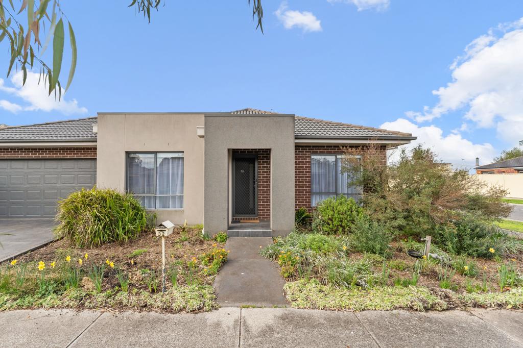 32 OVENS CCT, WHITTLESEA, VIC 3757