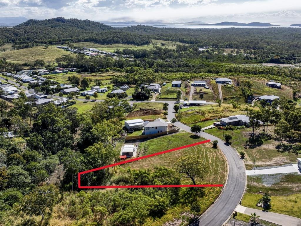16-18 View Ct, Seaforth, QLD 4741