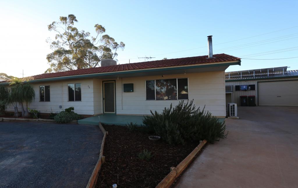 28 Needlewood St, Kambalda West, WA 6442