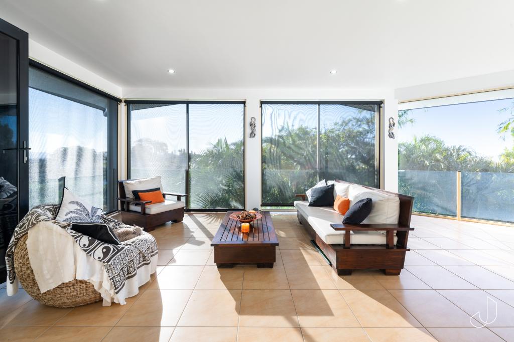 6284 Sylvan Lane, Hope Island, QLD 4212