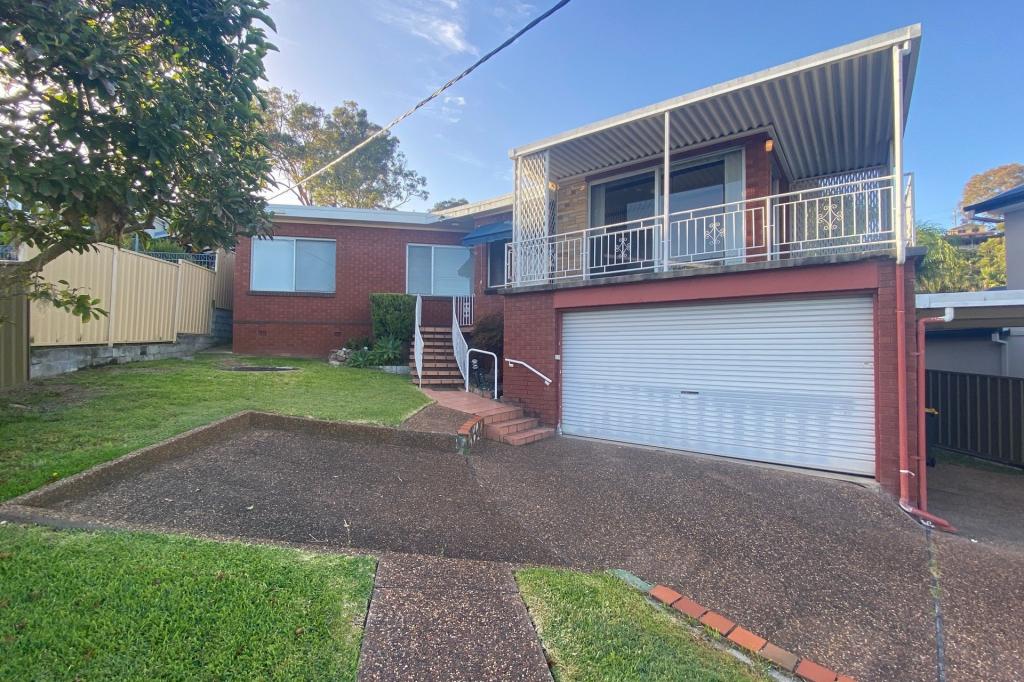 4 Albert St, Valentine, NSW 2280