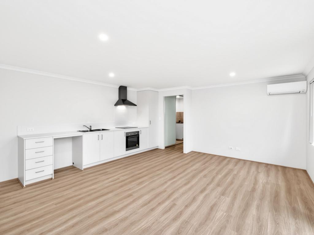 103b Greenside Dr, Yanchep, WA 6035