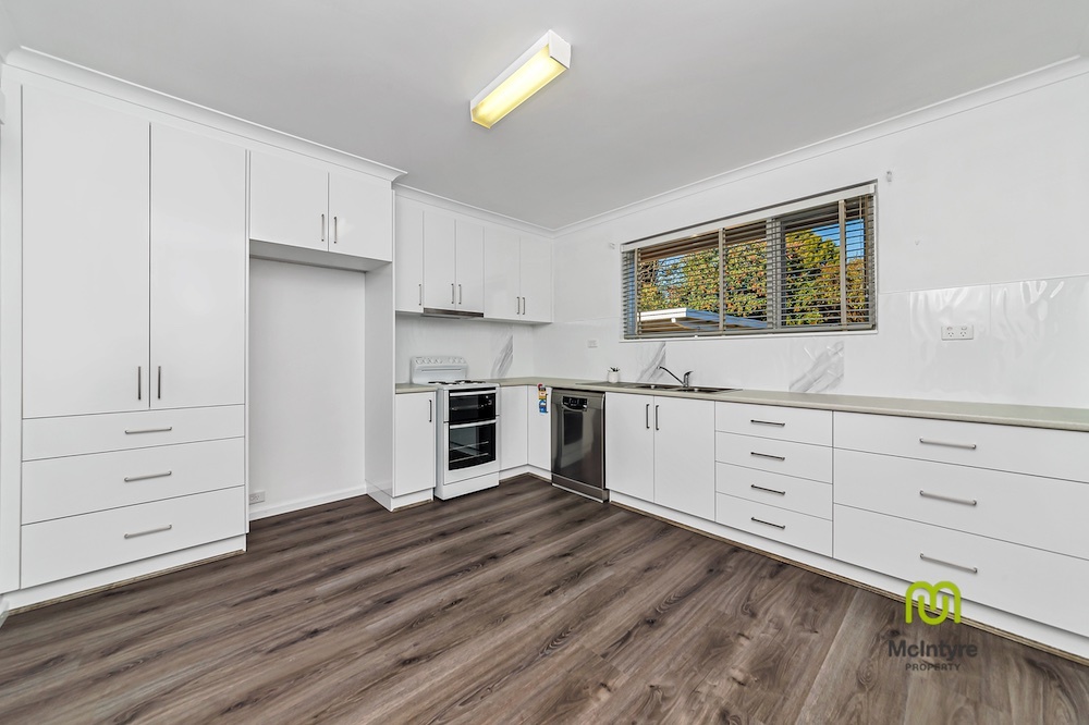 3 WEBSTER ST, HUGHES, ACT 2605