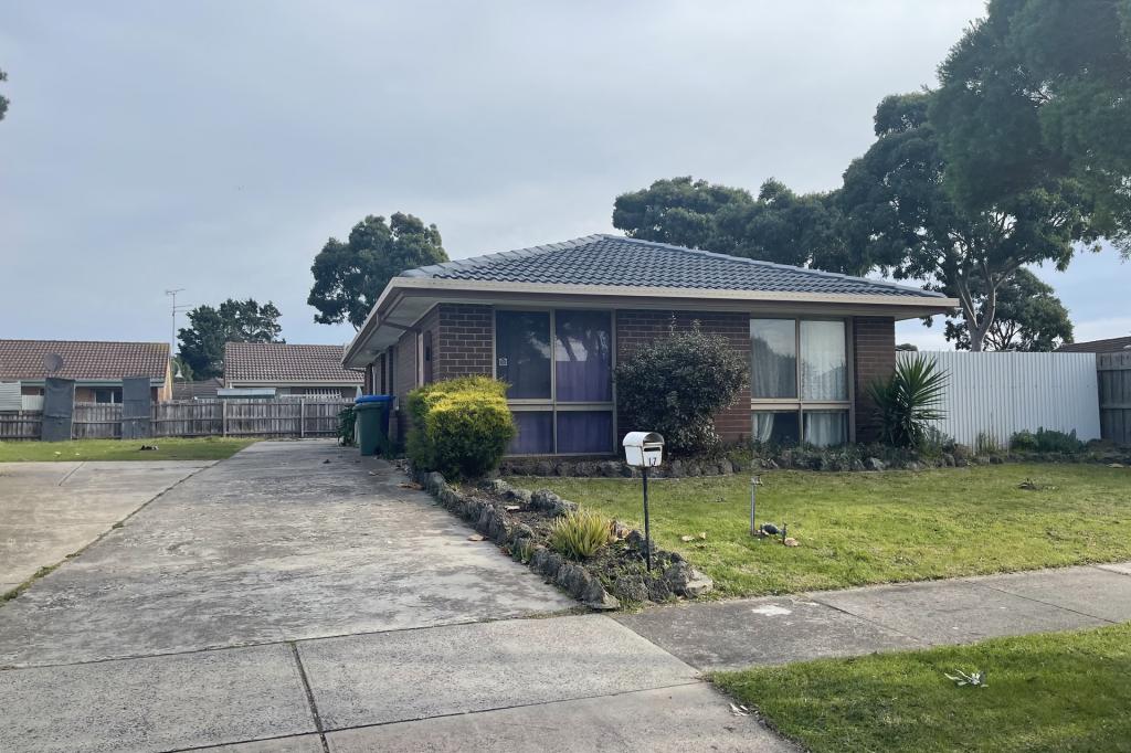 17 Narellan Dr, Hampton Park, VIC 3976