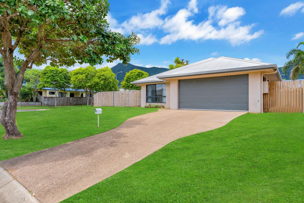 7 Cliffdale St, Bentley Park, QLD 4869