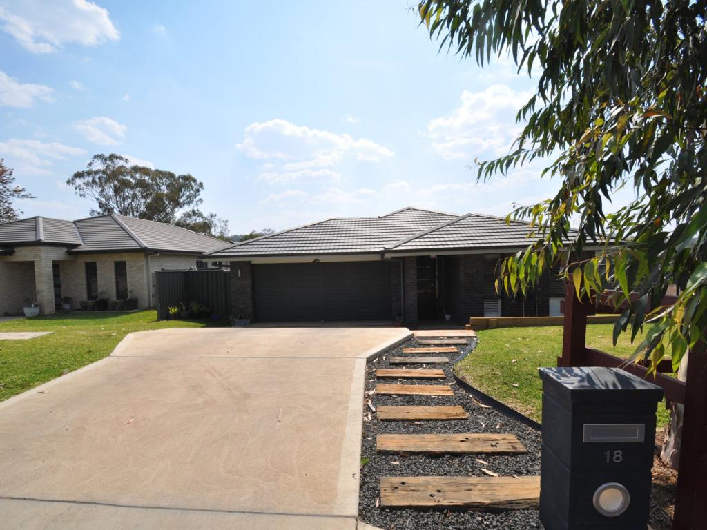 18 Bottlebrush Ave, Gunnedah, NSW 2380