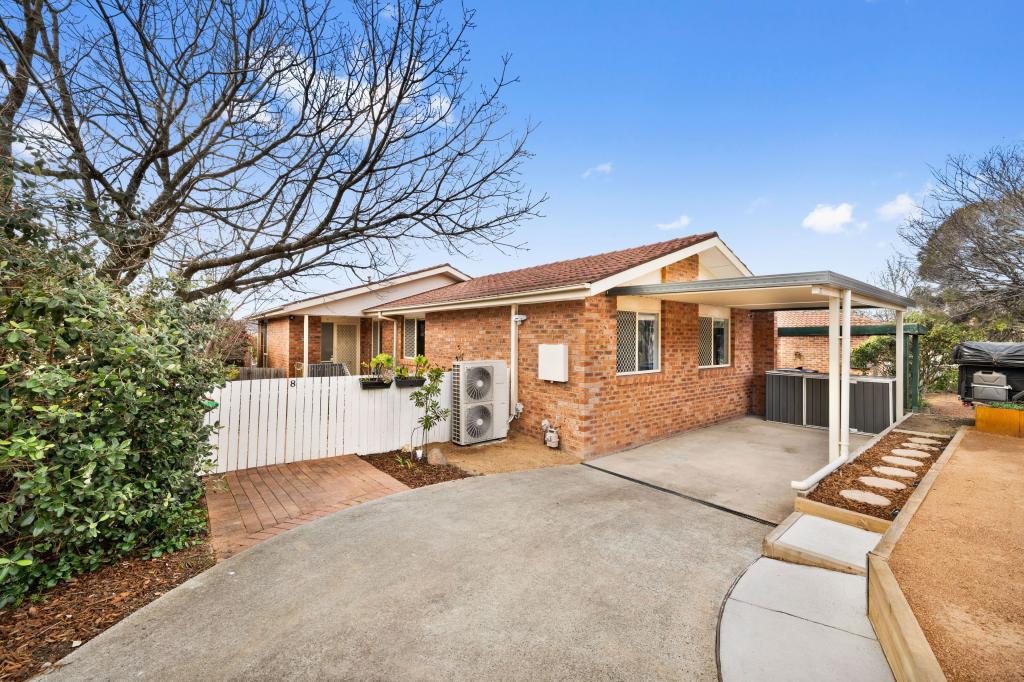 8 Schofield Pl, Gordon, ACT 2906