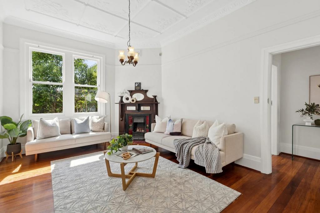 31 KITCHENER RD, ARTARMON, NSW 2064
