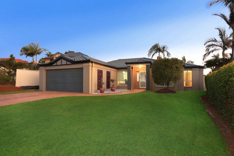 7 Zeller Cres, Arundel, QLD 4214