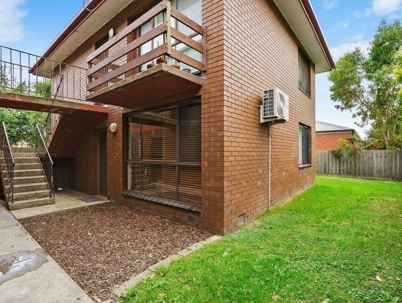 2/194 ABERDEEN ST, GEELONG WEST, VIC 3218