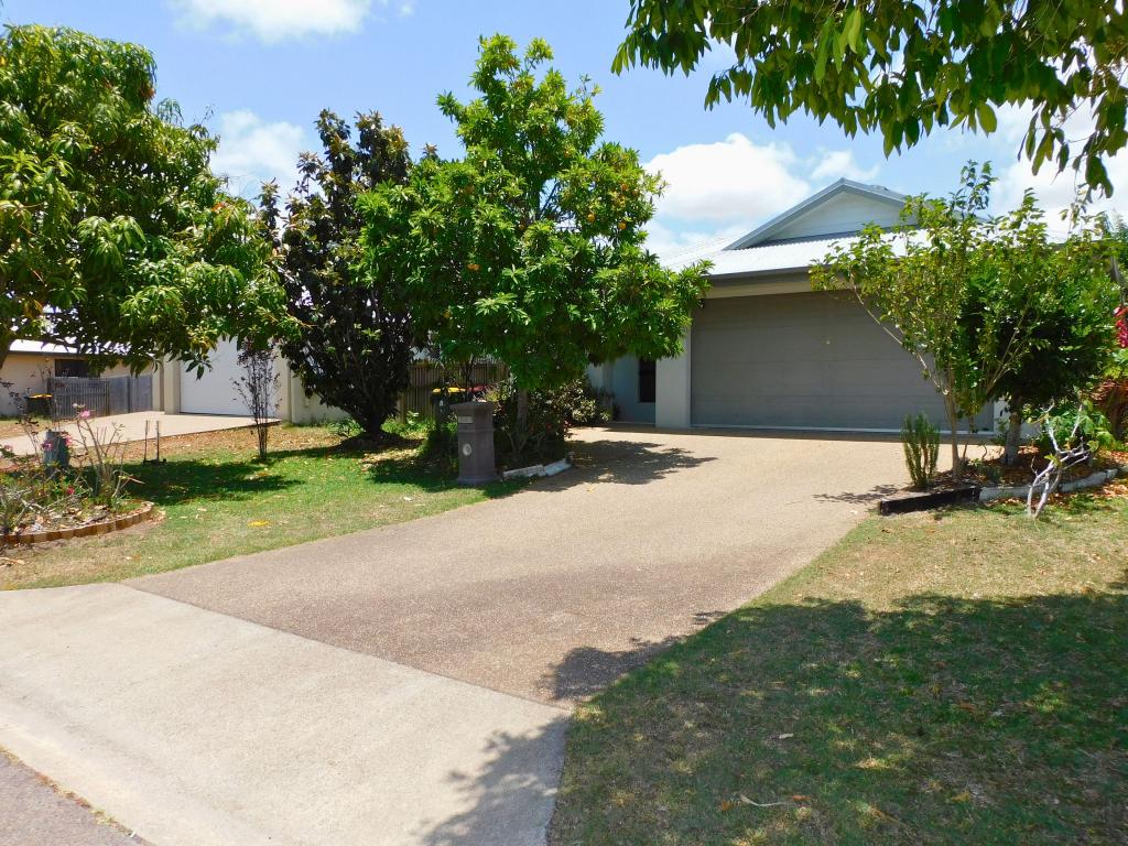 24 LASHMAR CRES, DEERAGUN, QLD 4818