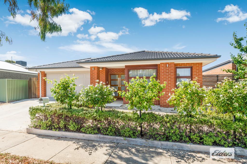 5 Inverness Dr, Junortoun, VIC 3551