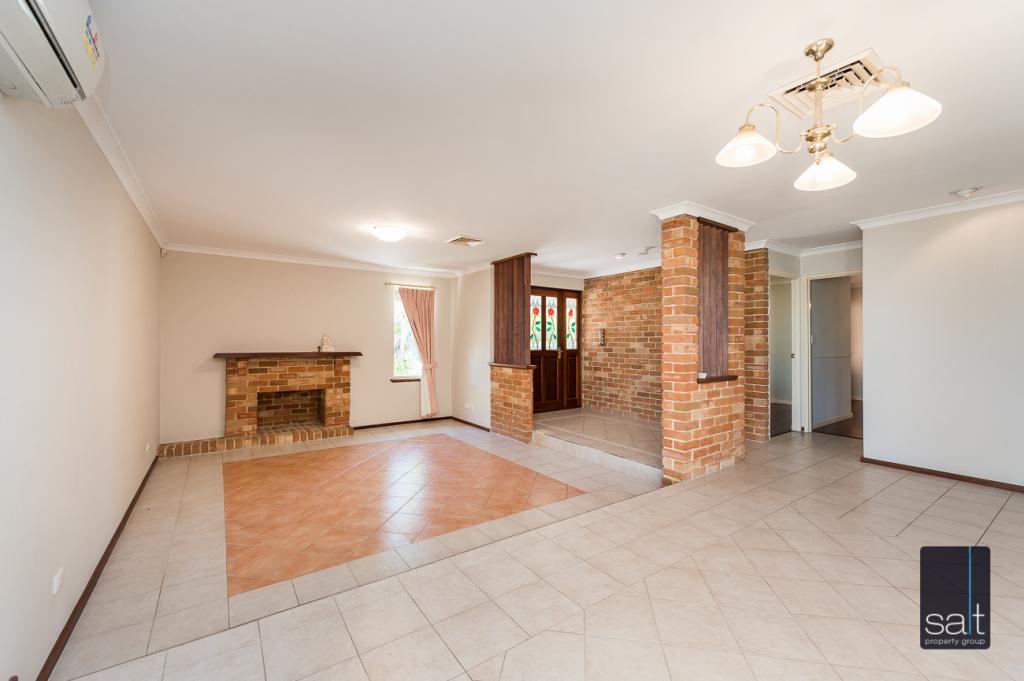 6 Moir Rd, Kardinya, WA 6163