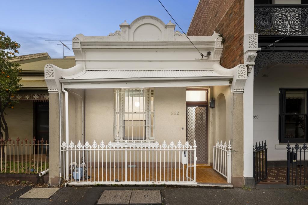 662 DRUMMOND ST, CARLTON NORTH, VIC 3054