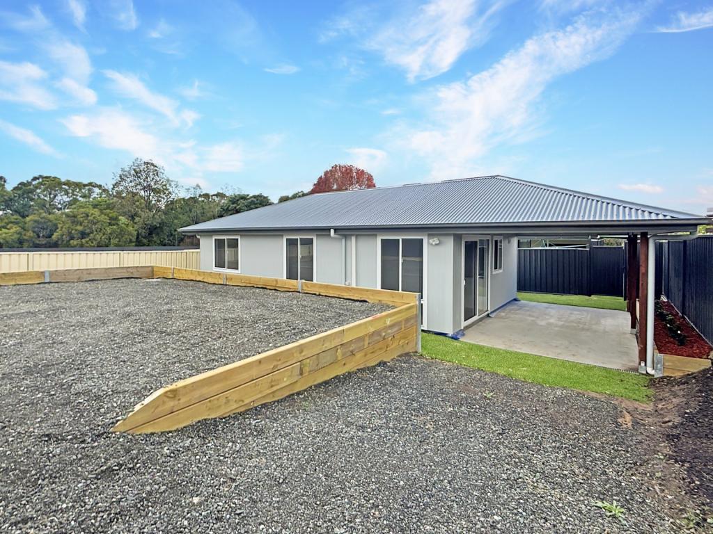 5b Tamworth St, Abermain, NSW 2326
