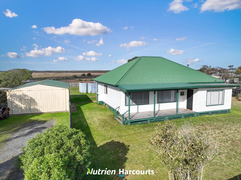 50 Mcloughlins Rd, Mcloughlins Beach, VIC 3874